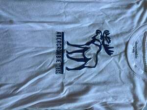 Abercrombie and Fitch kids boys light pink short sleeve crew neck